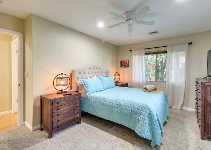 Dog-friendly On Pinetop Lakes Course! Holiday home *