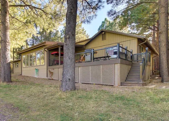 Dog-friendly On Pinetop Lakes Course! Holiday home *