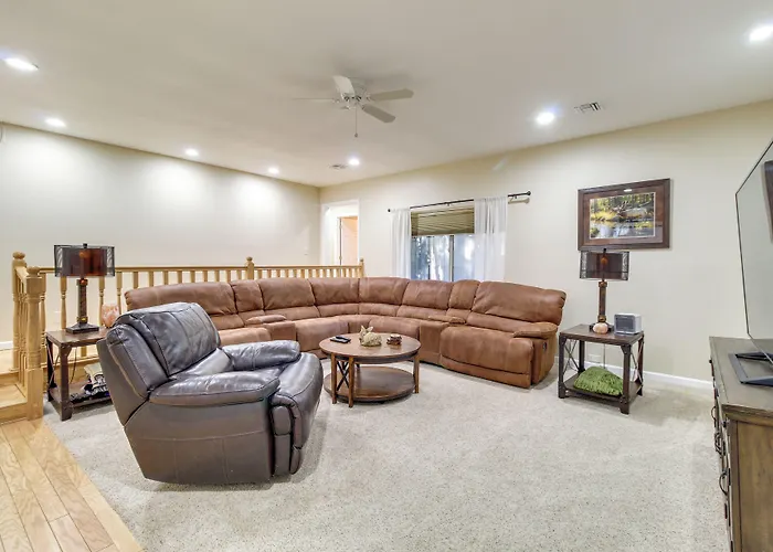 Holiday home Dog-friendly On Pinetop Lakes Course! Indian Pine